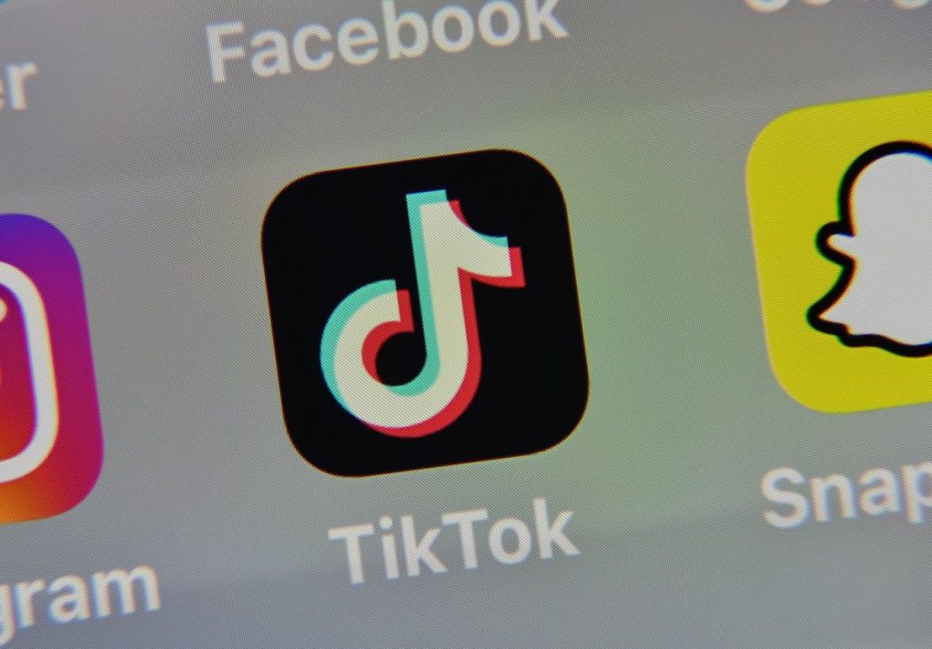How to use tiktok ads to boost your likes and reach?