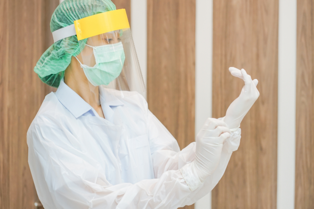 nitrile gloves suppliers